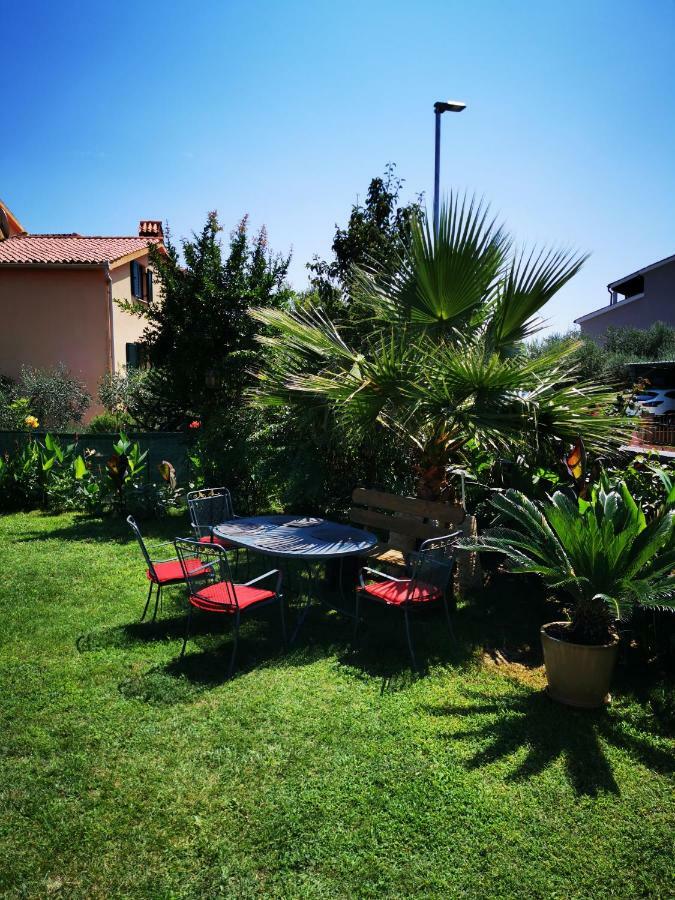 Apartments Petar Pan Fažana Buitenkant foto